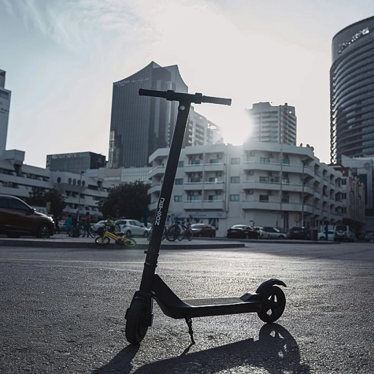 Trottinette électrique 200 km h : une révolution dans la mobilité urbaine